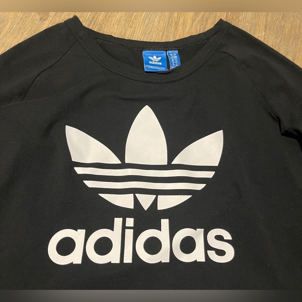 Wmn’s Adidas Black Fitted Crop L/S Tee, Size Small - Picture 8 of 9